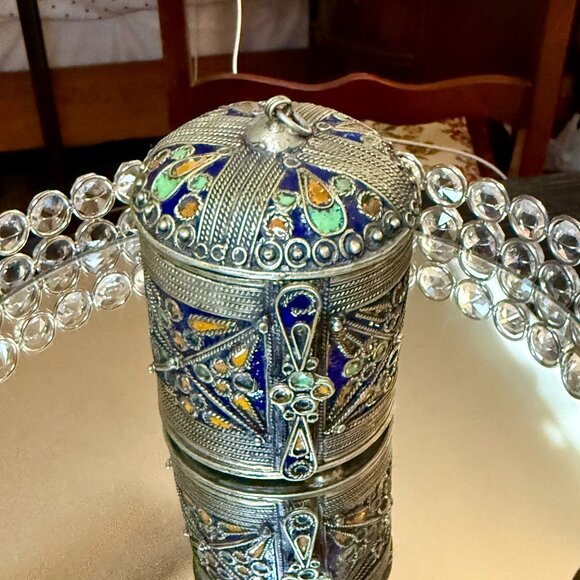 VTG ~ Cuff Bracelet & Box w/ Pin ~Berber Kabyle Tribal Hammered Silver & Enamel - Picture 2 of 12